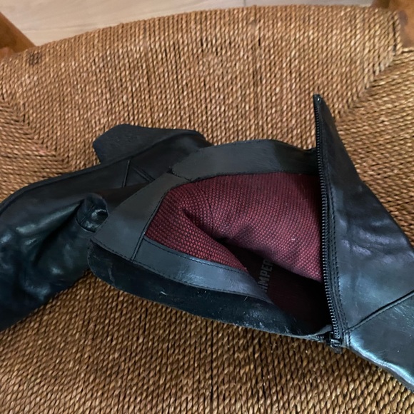 Super Rare Women’s Camper Boots Size 8 Heels - Picture 3 of 4